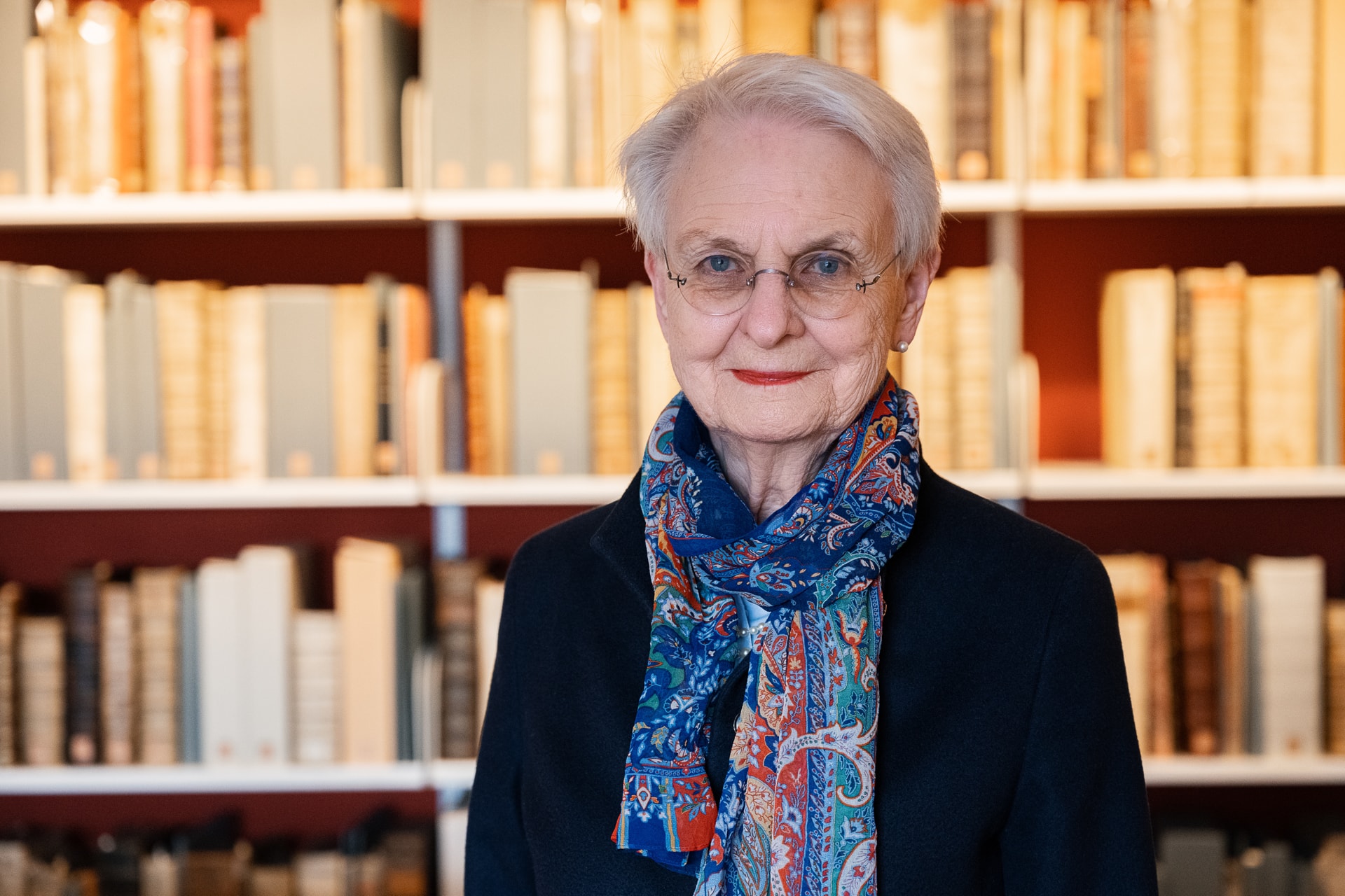 Dr. Sabine Solf Dr. Sabine Solf